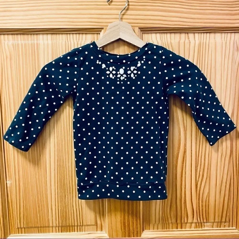 NWOT Carter's grey long sleeve dot sweatshirt 3T
